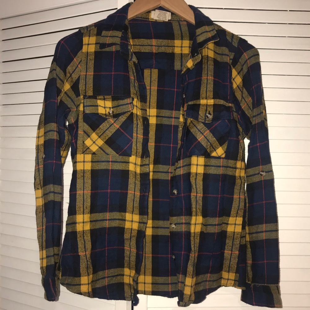Navy and yellow women’s plaid button up shirt